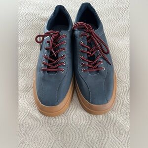 🆕 Mutual Weave Men's Blue and Brown Casual Shoes size 8